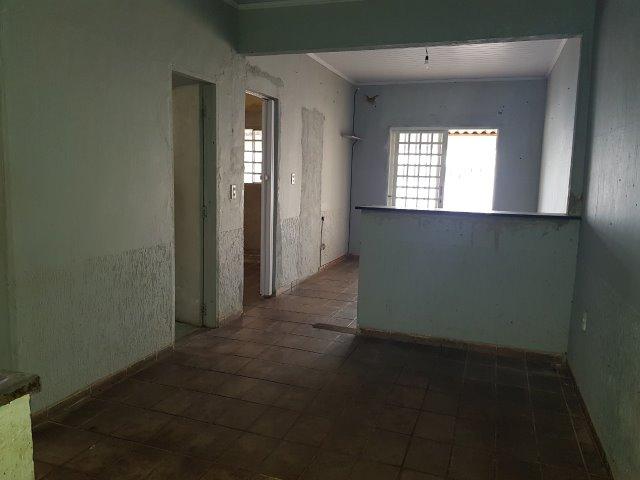 Casa de 2 Quartos - Escriturada com Barraco de Fundo - Aceita Proposta - Foto 18