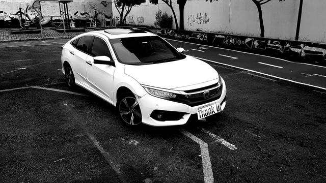 Civic Touring 17/17