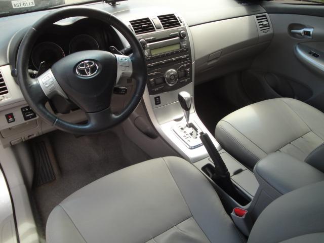 Toyota Corolla Xei 2013 Automático - Foto 12