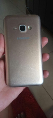 Celular j1 - Foto 2
