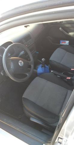 Volkswagen Bora 2.0 - Foto 4