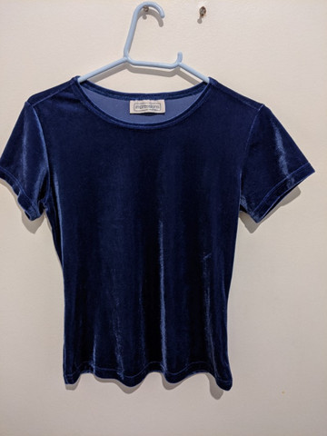 Blusas de diversos modelos - Foto 2