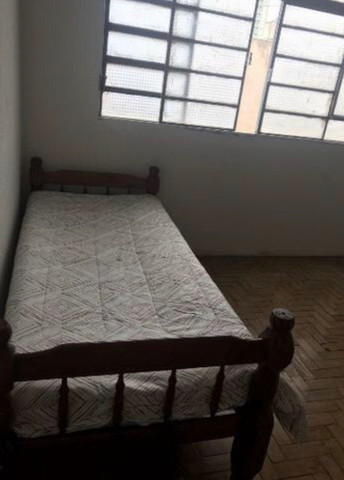 Alugo quartos no Centro - Foto 3