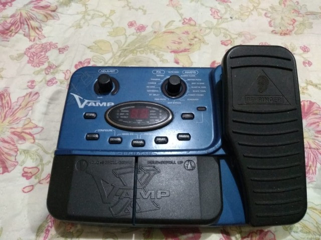 Pedaleira V-AMP