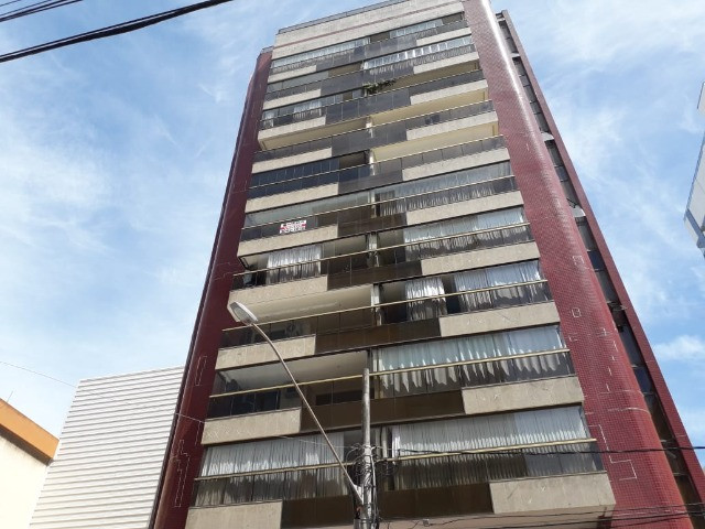 Apartamento Amplo na Praia da Costa , Montado e Decorado - 03 Quartos e 02 Vagas - Foto 2