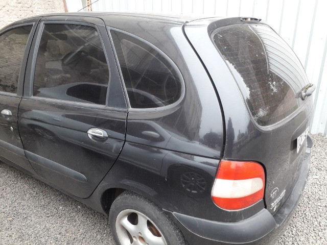 Carro todo revisado com 4 pneus novos - Foto 6