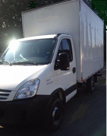 Fretes, Mudanças e Transporte de Mercadorias em Geral