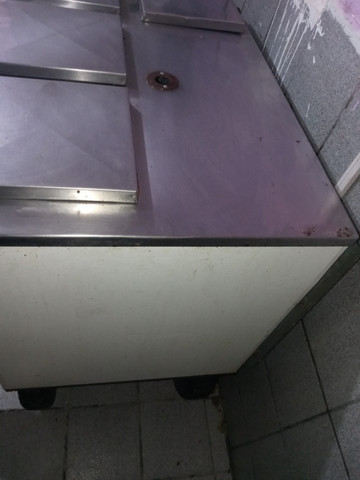 Carinho de cachorro quente