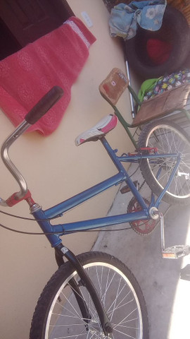 Vendo bike aro 20 semi-nova