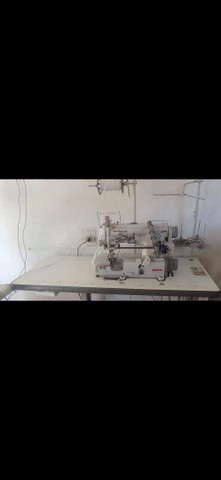Máquina de costura 