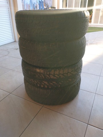 Vendo 4 pneus 265/70 R16 - Foto 2