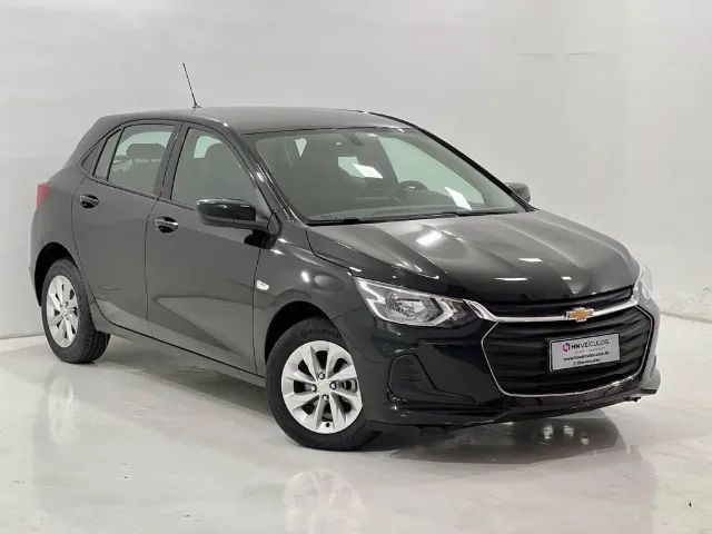 Chevrolet Onix ganha novidades na linha 2015 - preço parte de R$ 33.890