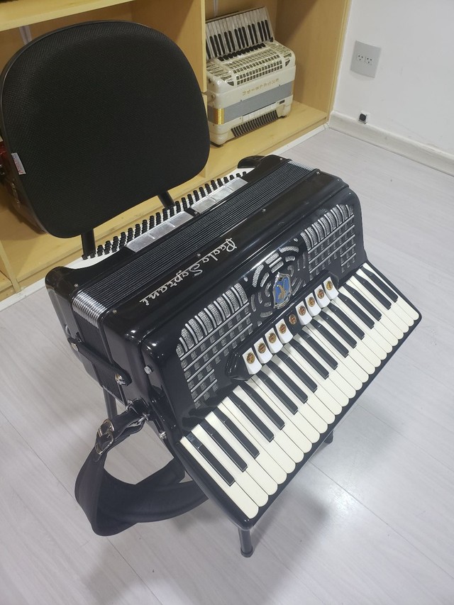 Acordeon paolo soprani +27 anúncios na OLX Brasil
