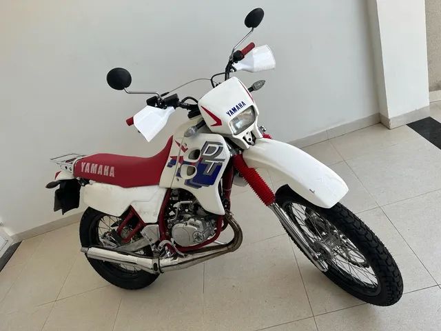 Yamaha DT 200 R - R$ 2.600,00, Moto para trilha; documentos…