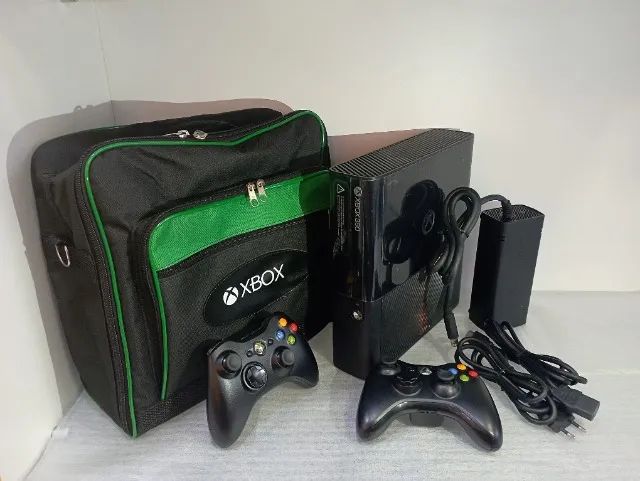 Console Xbox 360 Super Slim 250GB Desbloqueado (SEMINOVO