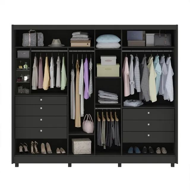 Lanna Closet