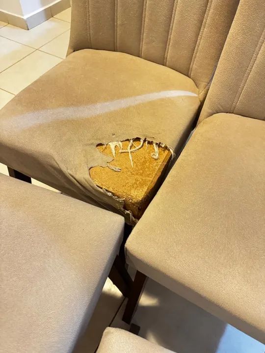 Jogo de 4 Cadeiras de Jantar Bege - Foto 2