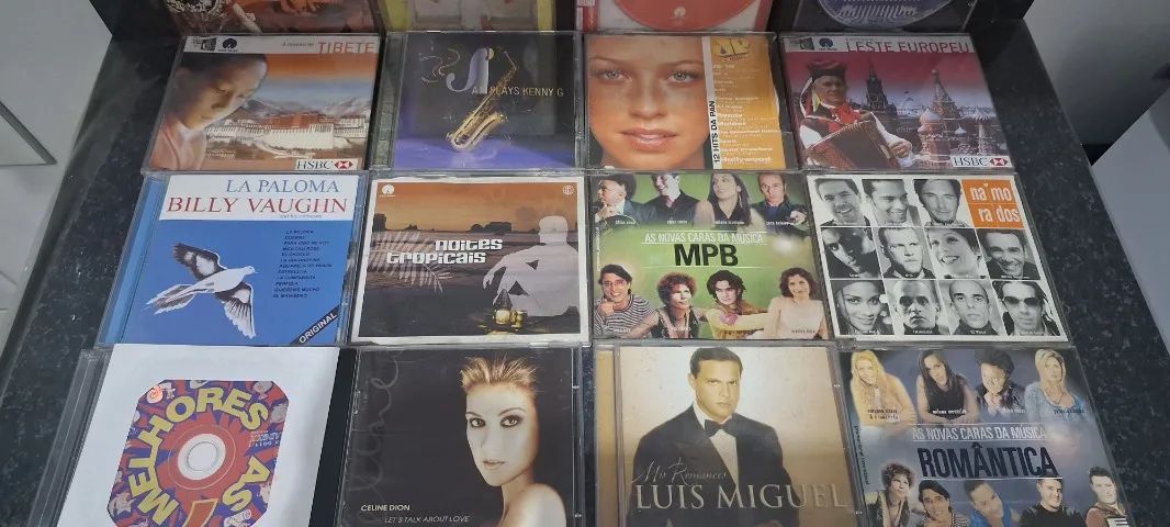 Lote de CDS 264728349055873123