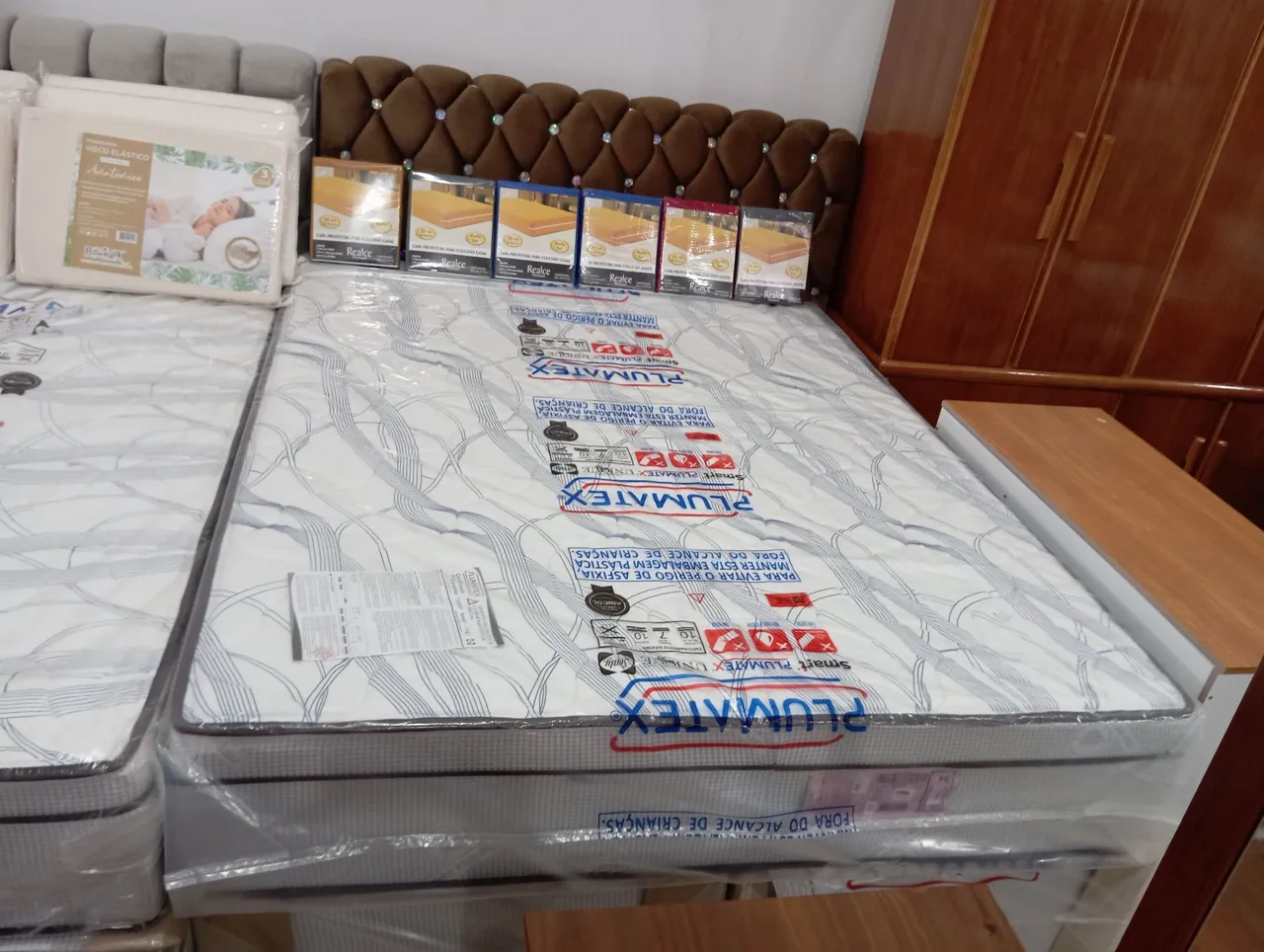 CAMA QUEEN MOLAS ENSACADAS NOVA