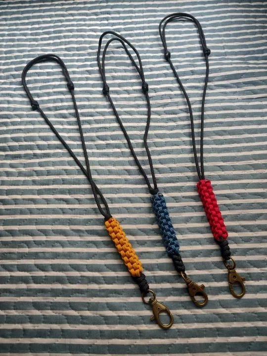 Robusto Colar de Paracord 550 para Prender Chaves na Moto - 60 Cores Customizáveis  - Foto 2