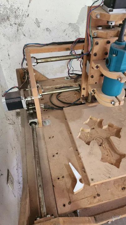 CNC Caseira em MDF 3 Eixos - Foto 3