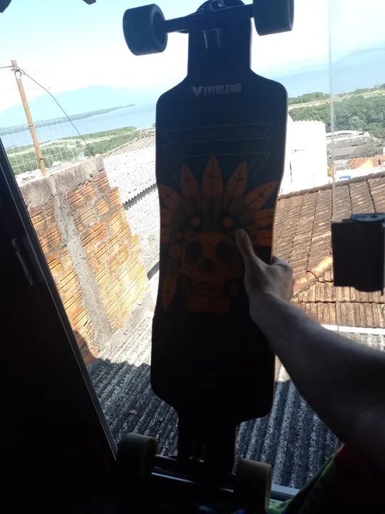 Vendo longboard usado porém bem conservado  - Foto 3