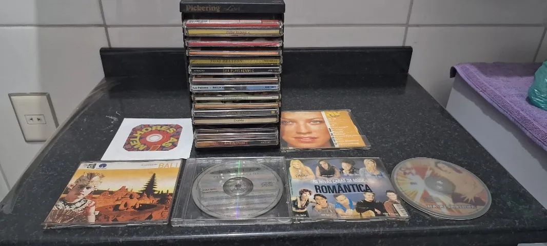 Lote de CDS 264728349055873120