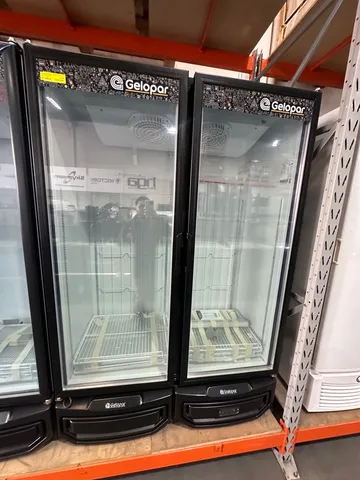 Conservador 2 portas congelados 950L Gelopar