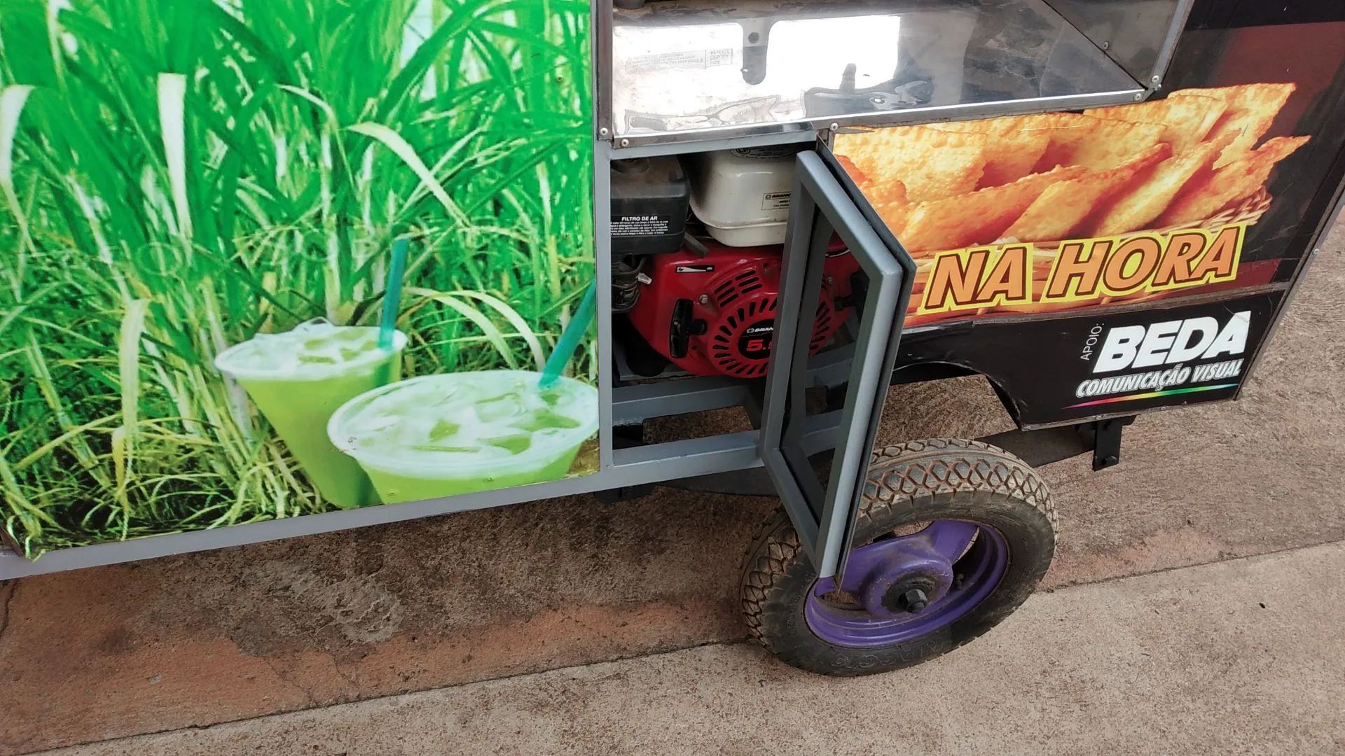 Carrinho de caldo de cana  - Foto 2