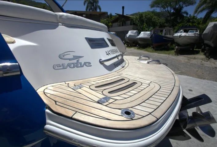Evolve 265 CAB, Lancha LINDA, Bem Cuidada, Nova Pintura, Um Dono Só - Foto 15