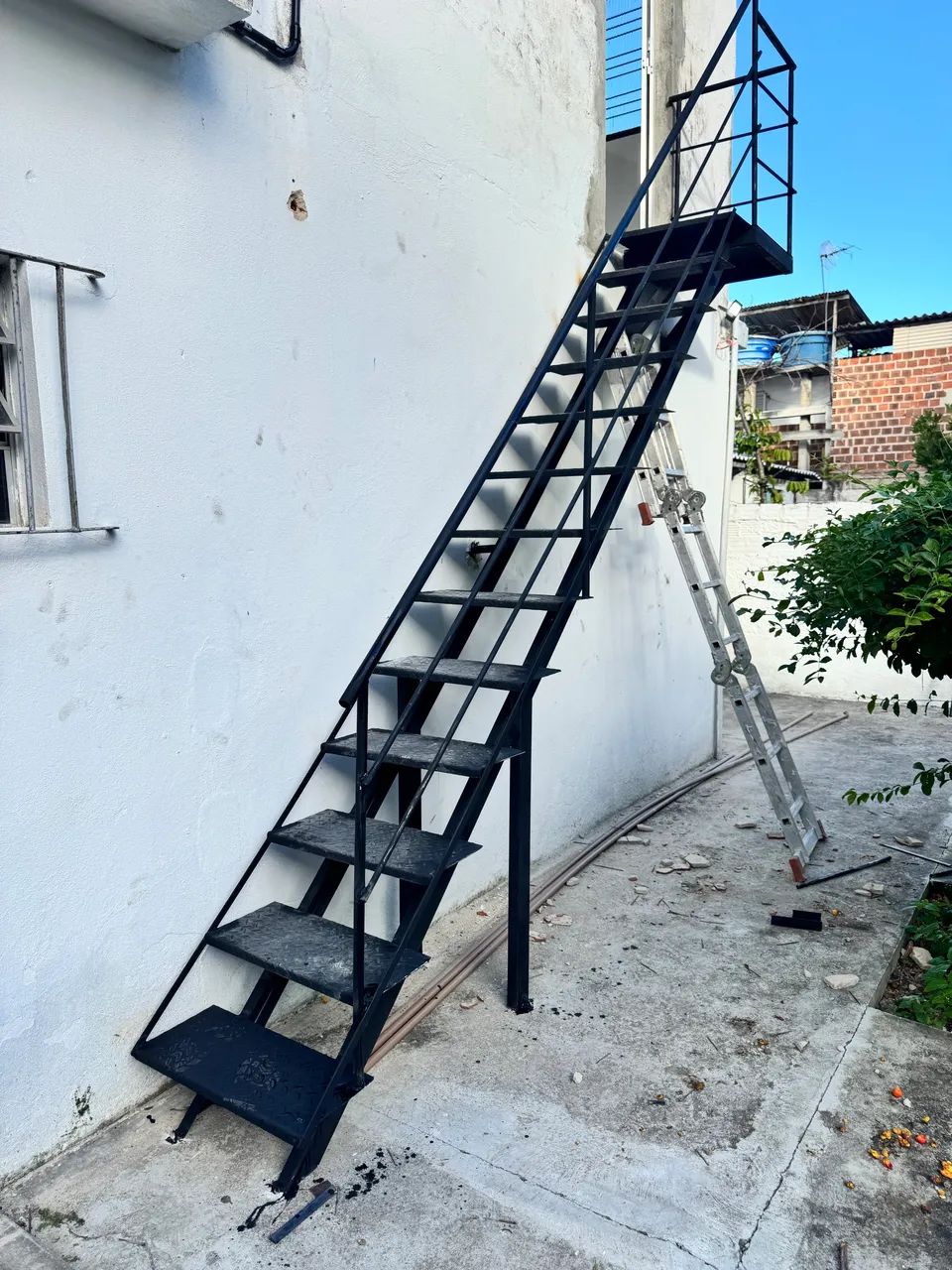 Escadas retas de ferro * - Foto 4