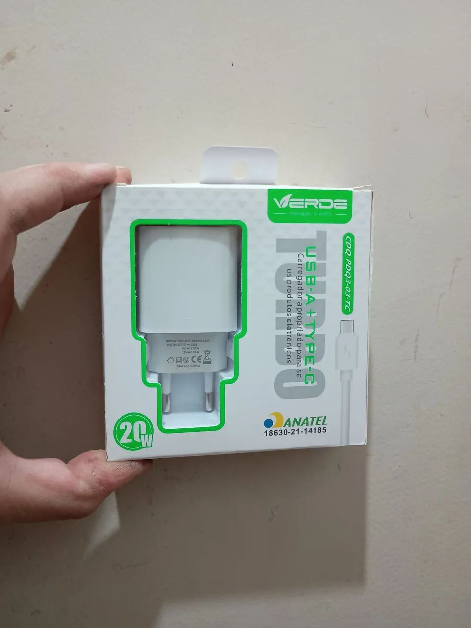 Carregador USB TYPE-C 20W