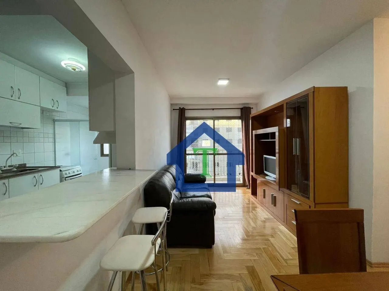Apartamento com 2 dormitórios para alugar, 64 m² por R$ 5.500/mês - Alphaville Industrial
