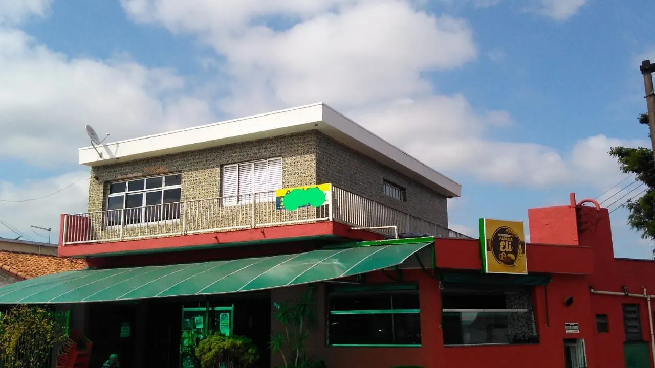 Prédio residencial e comercial para venda em Vila Romanópolis - Ferraz de Vasconcelos/SP