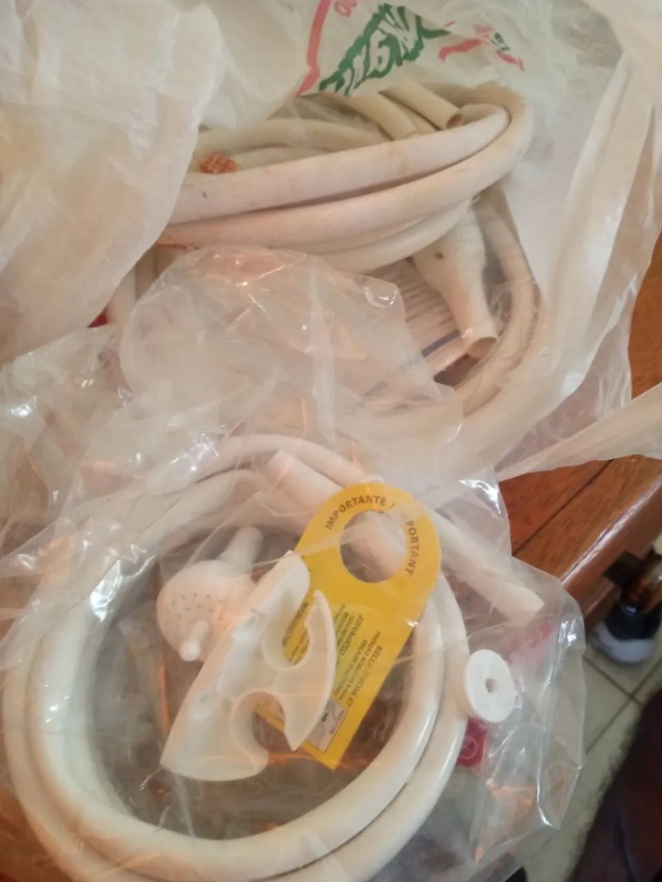 CHUVEIROS64684677973250123