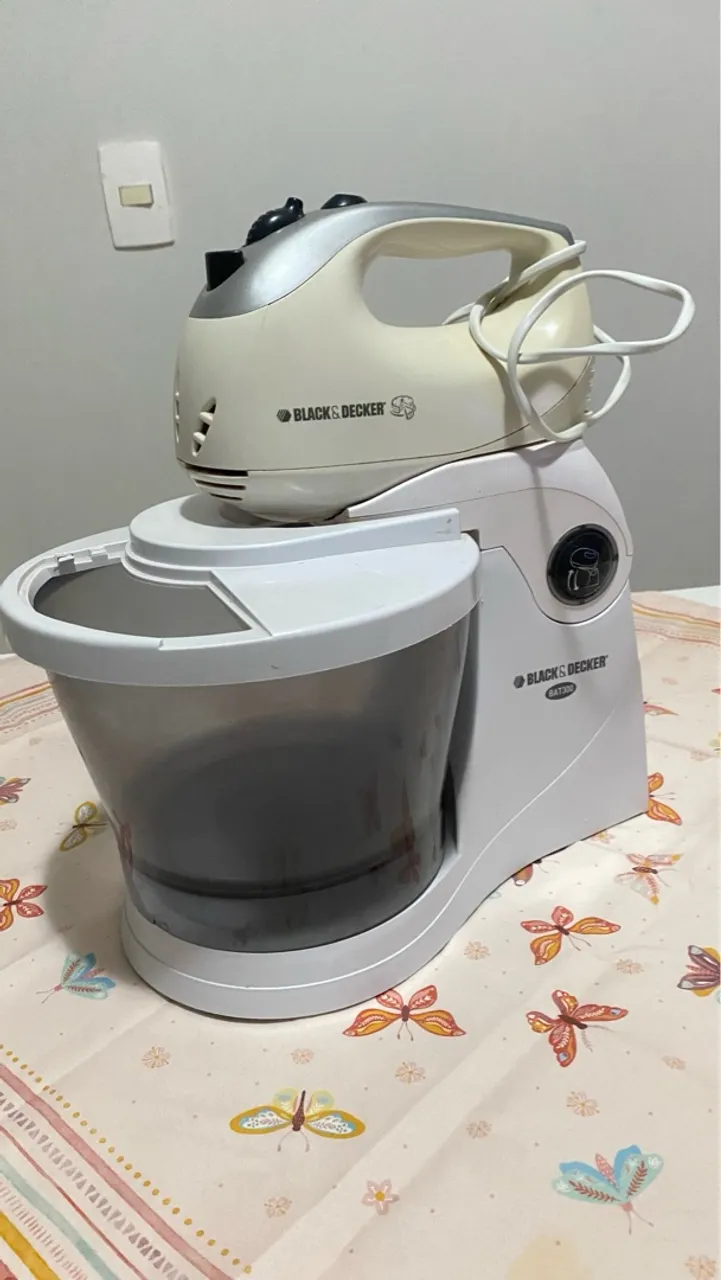 Batedeira black e Decker