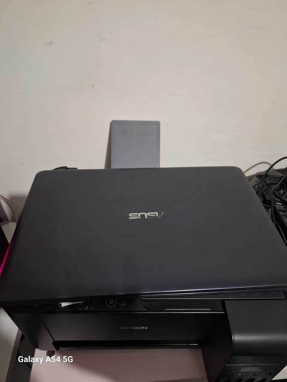 Notebook ASUS - Desempenho e Design Sofisticado