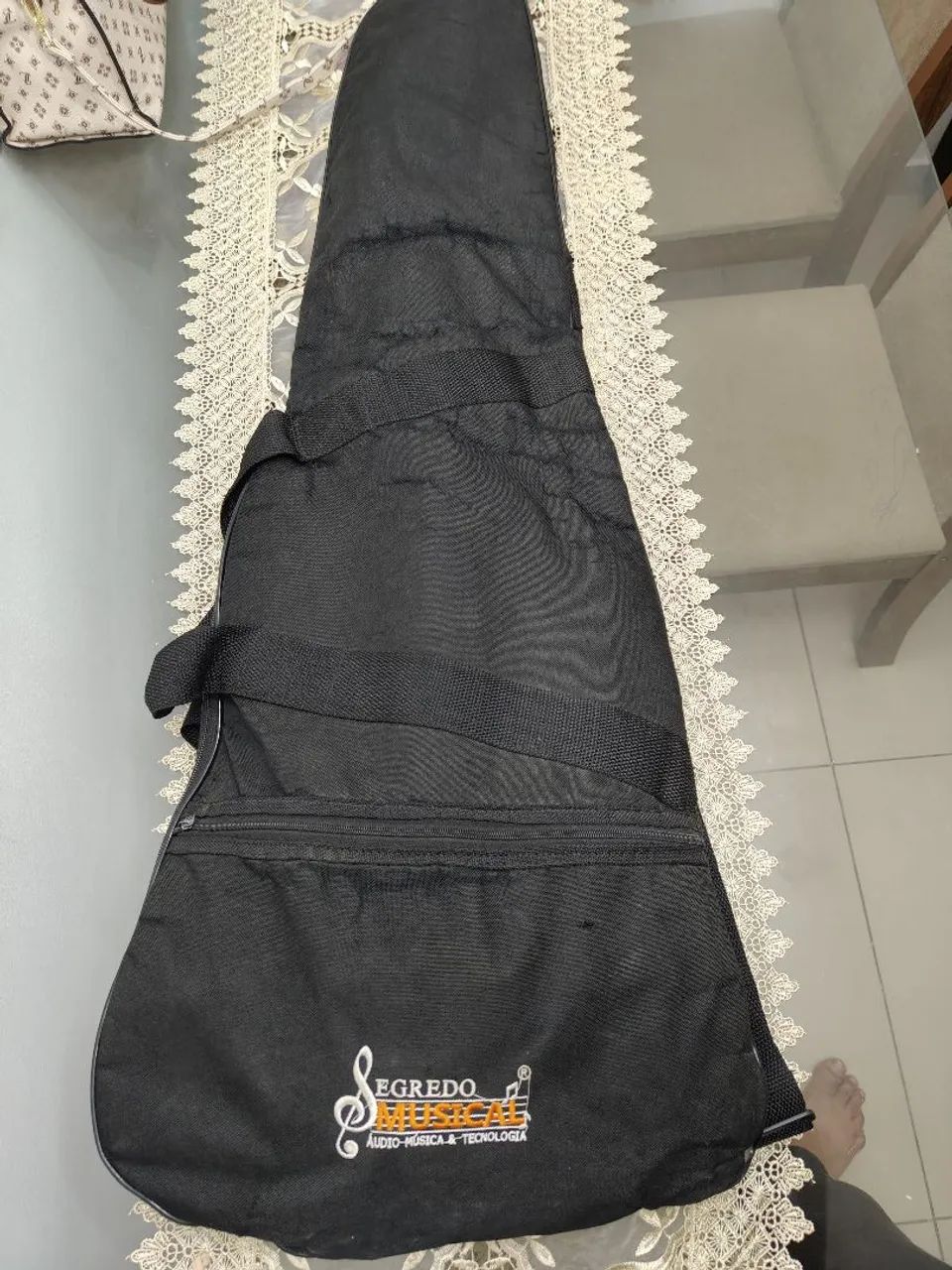 Guitarra Fender Squier Bullet start  - Foto 4