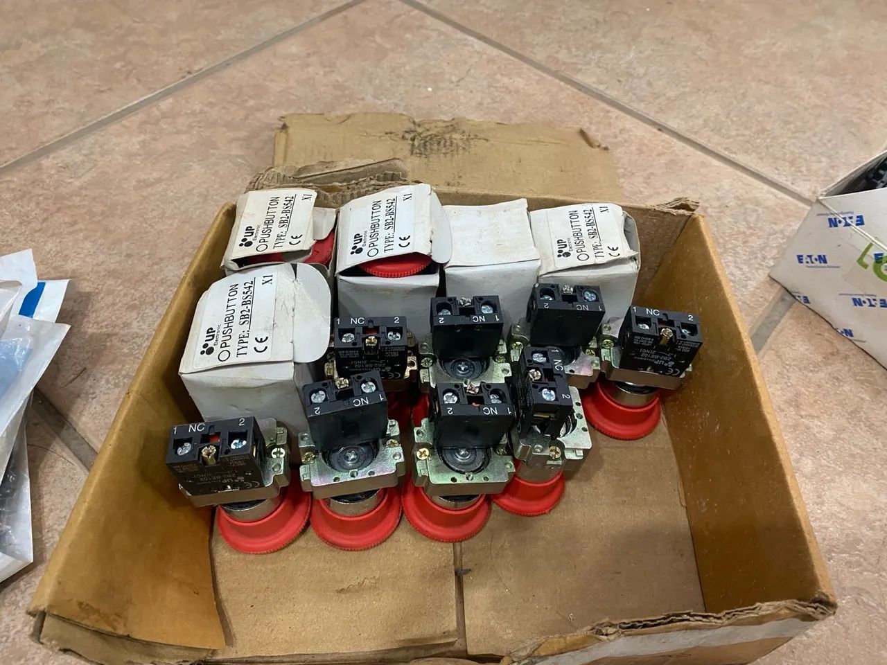 Botão de Emergência Industrial65204107246083124