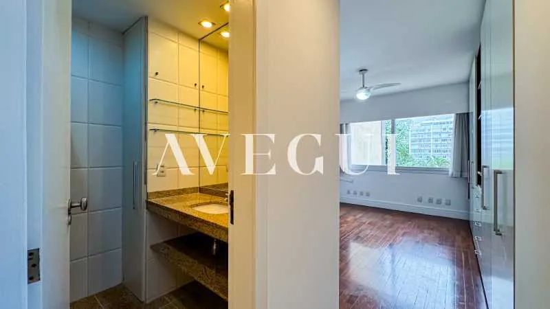 Apartamento Reformado com 3 Quartos na Rua General San Martin, Leblon - Foto 10