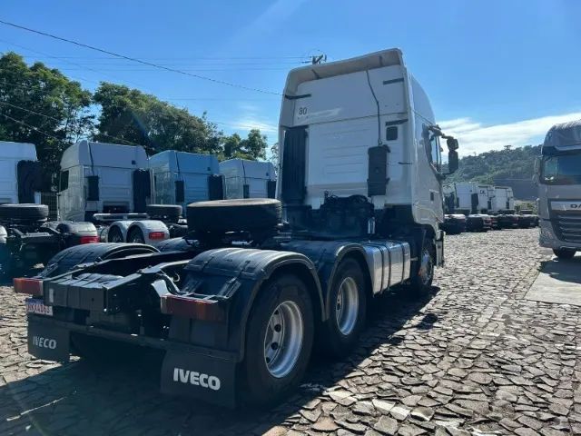 Iveco Stralis Hiway 440 6x2 2022 - Foto 4