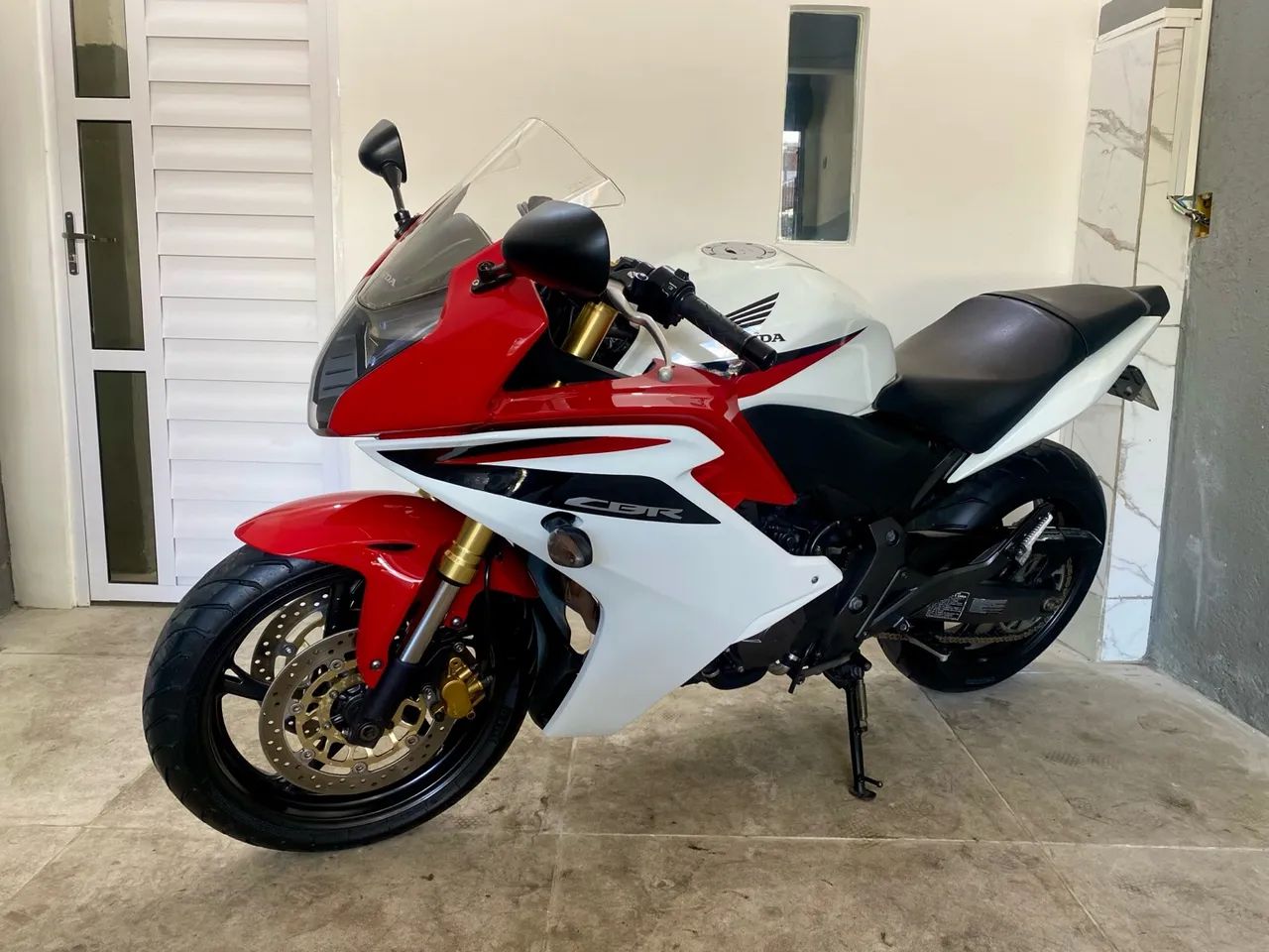 Honda cbr 600f 2013 emplacada 2025 extra - Foto 3
