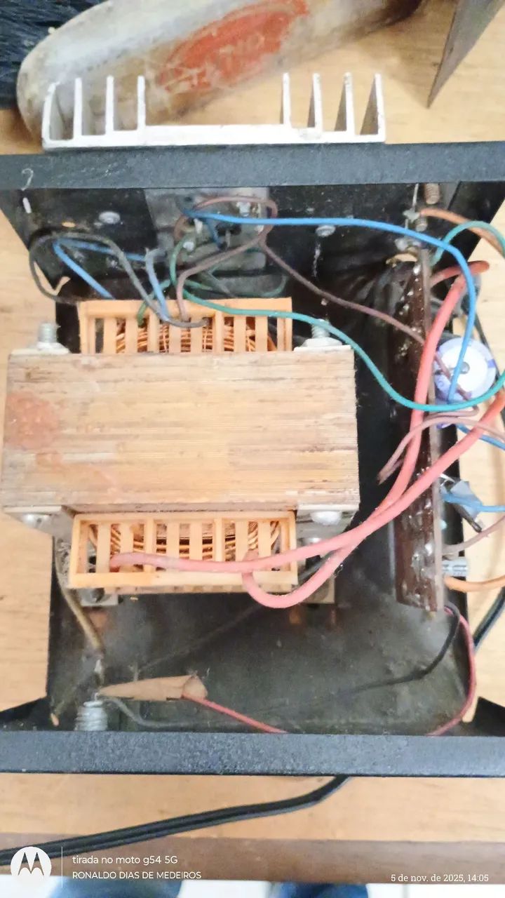 Conversor estabilizador 5 amperes - Foto 3