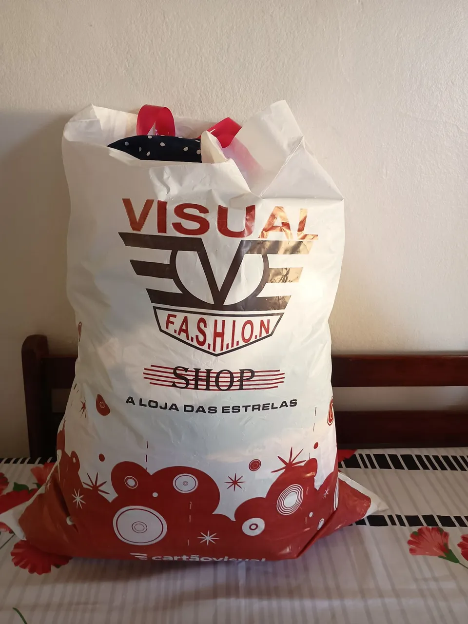 Sacola de roupas Visual Fashion Shop