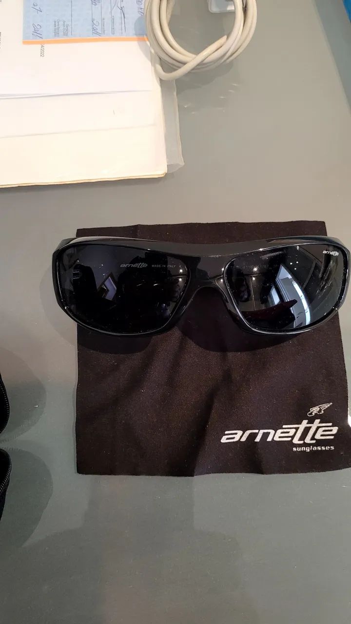 ÓCULOS ARNETTE BLUSTER