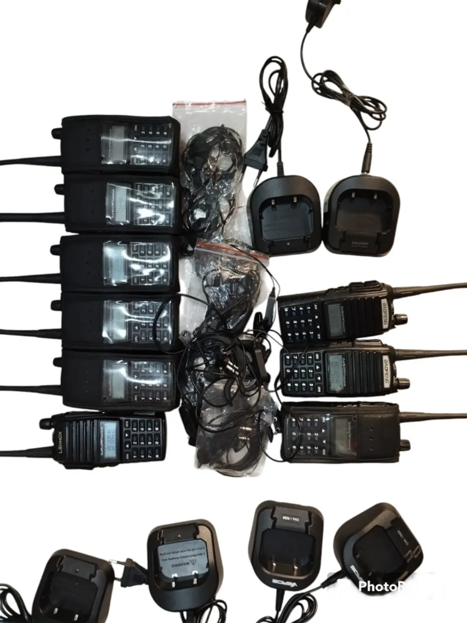 Kit 9 Rádios Comunicadores Longo Alcance HT Baofeng UV82 c/ Acessórios