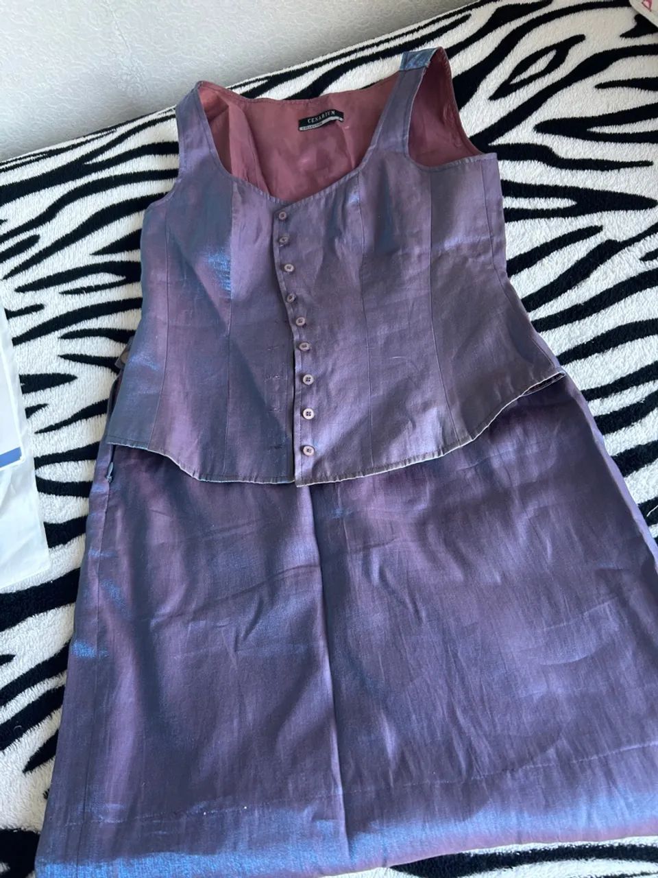 Conjunto Saia e  blusa  seda 