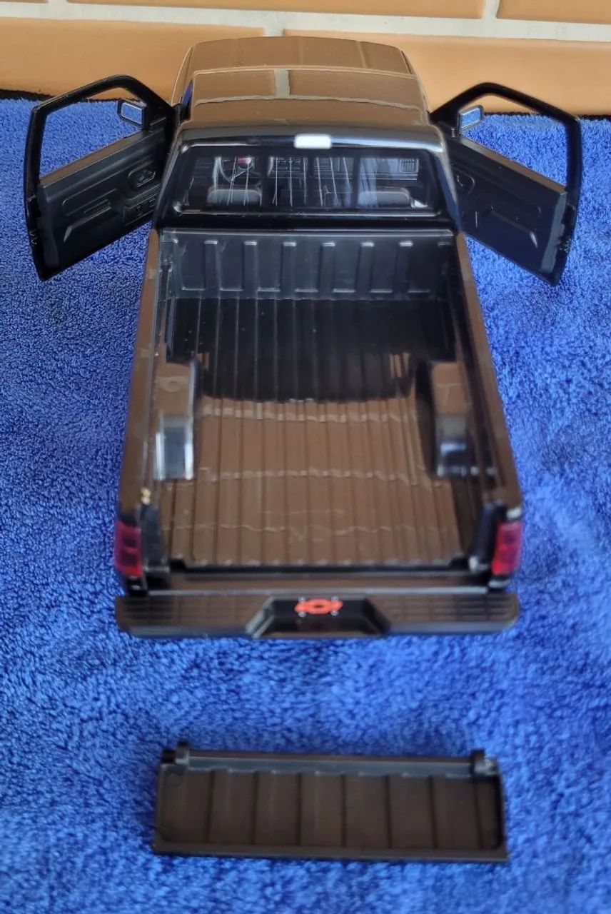 Miniatura Chevrolet 454 SS, 1993 - Foto 5