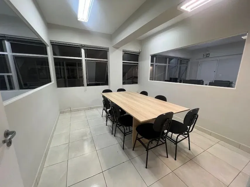 salas comercial com elevador no centro de São José dos Pinhais