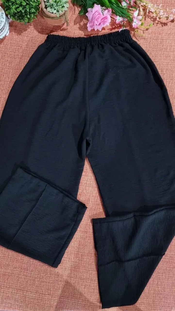 Calça Pantalona Preta Sem Bolso - Foto 2